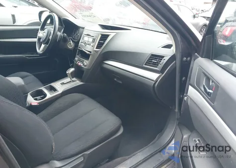 2010 Subaru Outback 2.5I Premium из США, поврежденный, VIN 4S4BRCBC5A3333474